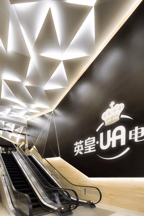 根据“酒色影院”这一关键词，为您生成的SEO标题如下：

**酒色影院在线观看高清资源，最新影视大全免费追剧，酒色影院无广告畅享版**